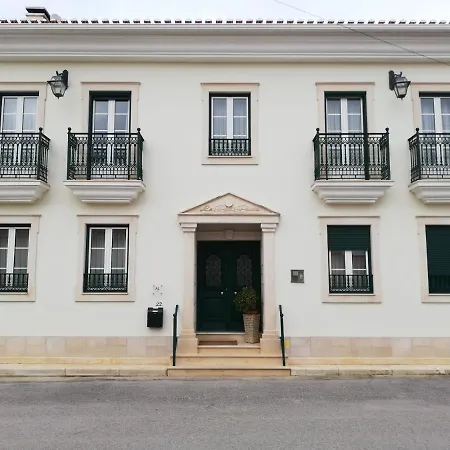 Le Petit Paris Ferrel (Leiria)
